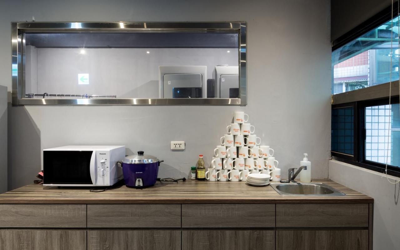 Taipei Travelers International Hostel Tamsui Dış mekan fotoğraf